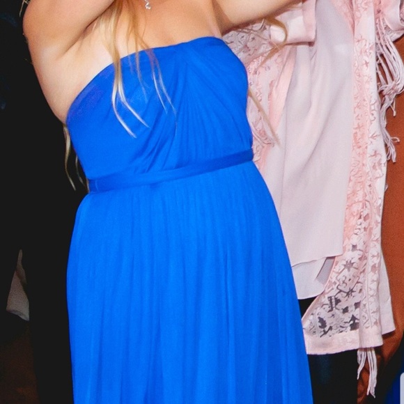 Versa Convertible Bridesmaid Dress - Picture 3 of 4